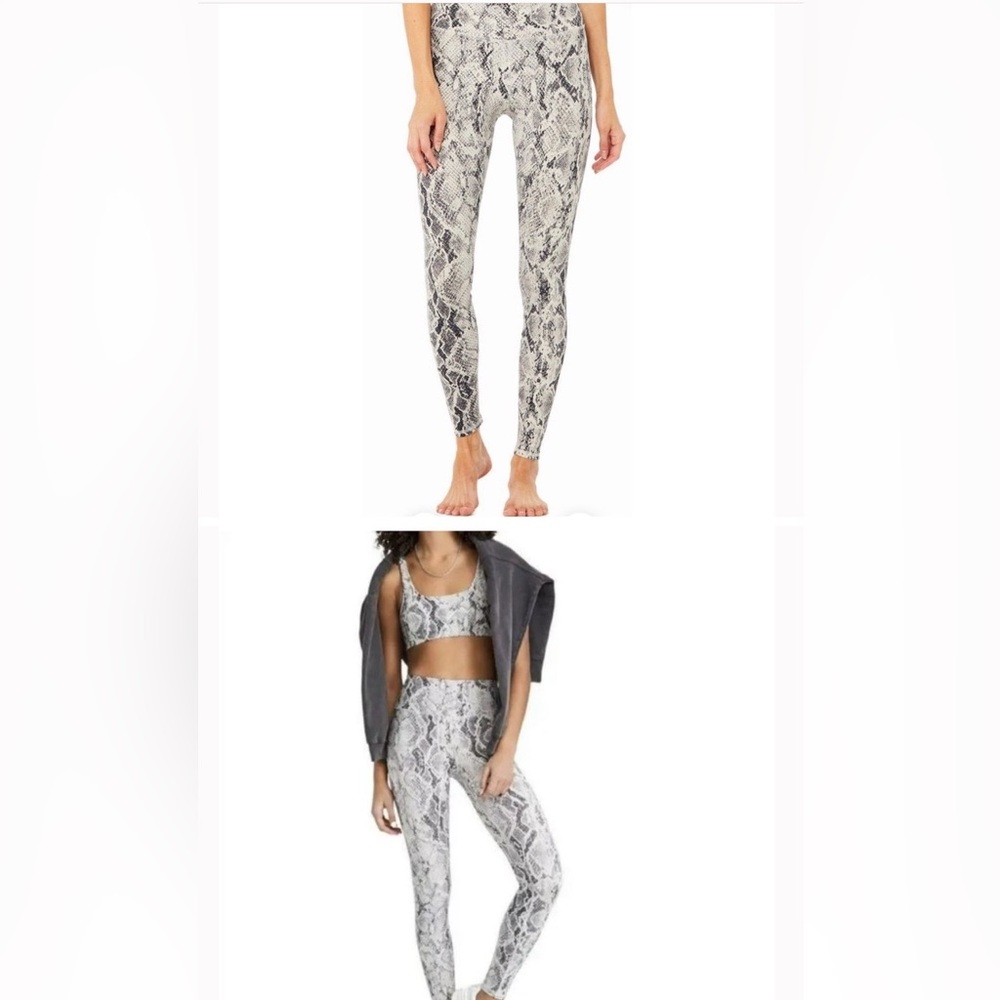 ALO Yoga Vapor Snake Print Leggings - Gray and Black